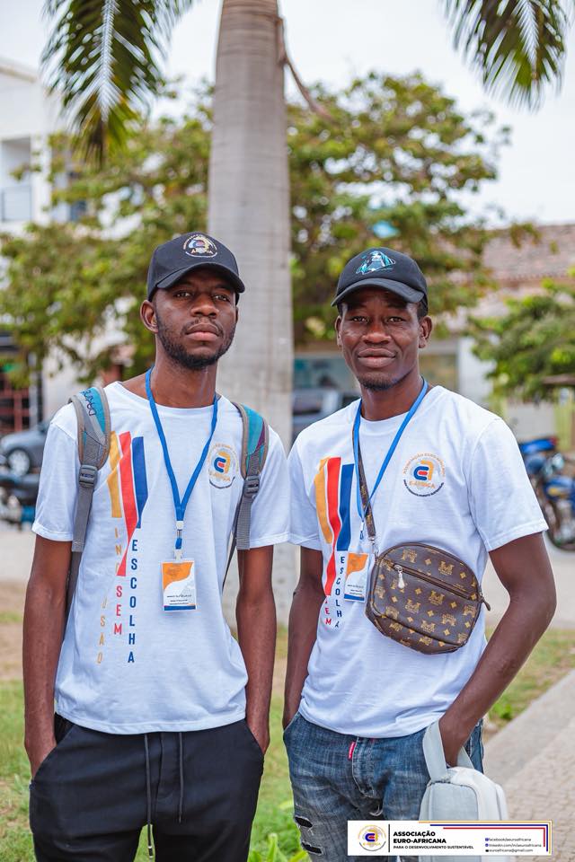 Associação E-África